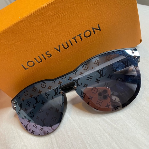 Louis Vuitton Waimea Round Sunglasses For Men